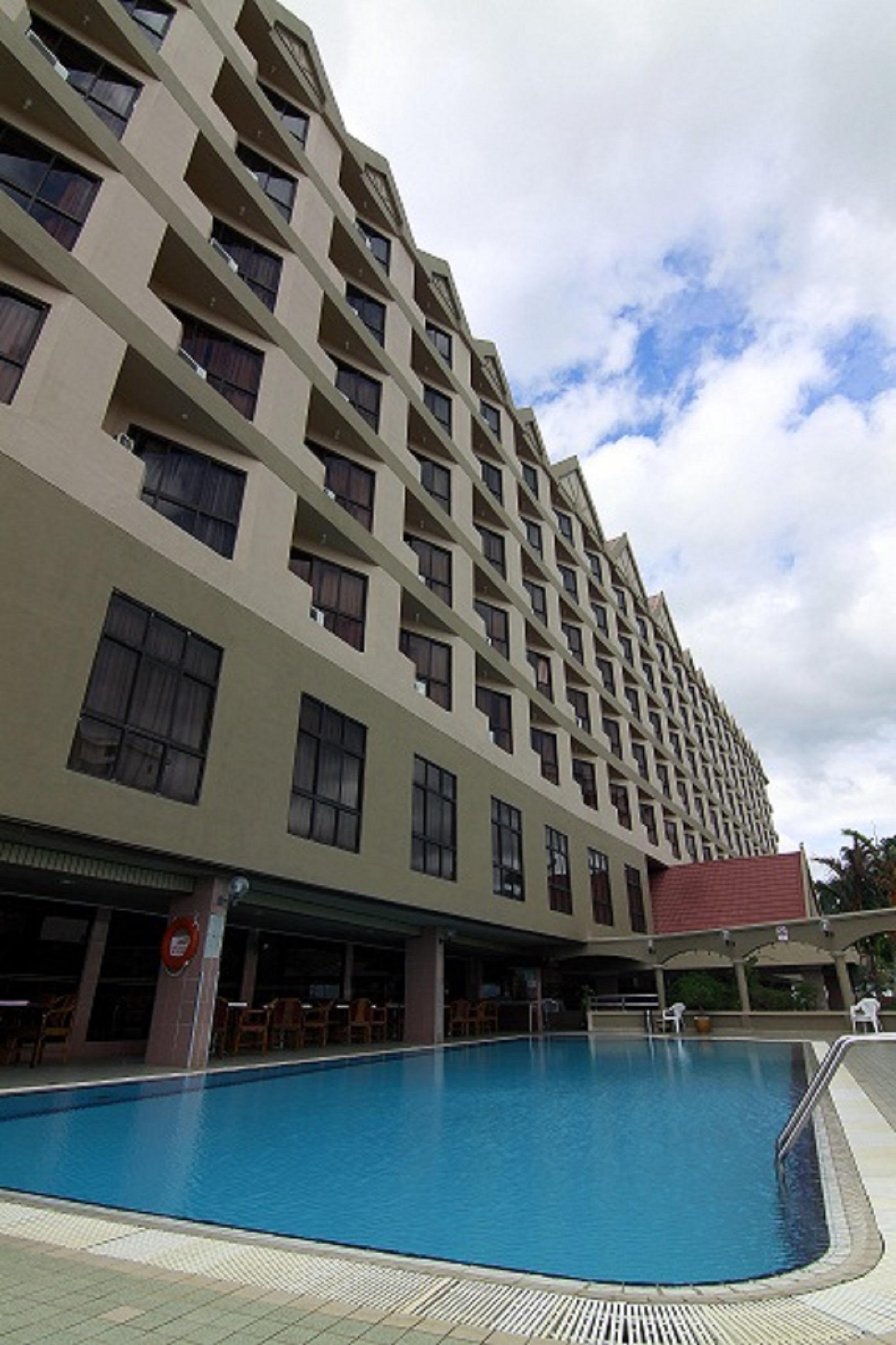 Hotel Grand Continental Langkawi Kuah Exterior foto