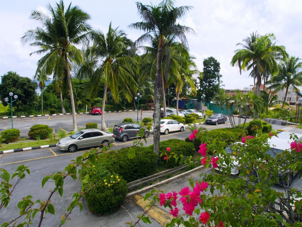 Hotel Grand Continental Langkawi Kuah Exterior foto